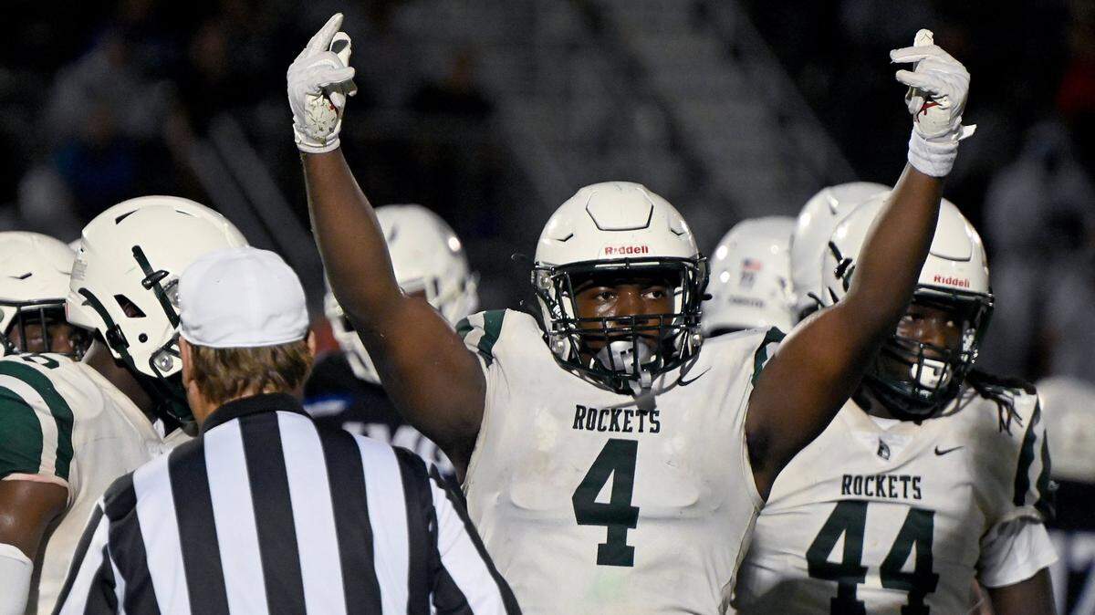 Miami Central High School take on IMG Academy in a Friday night football matchup, Bradenton ,Friday, Feb. 28, 2020.(Photo/Chris Tilley)