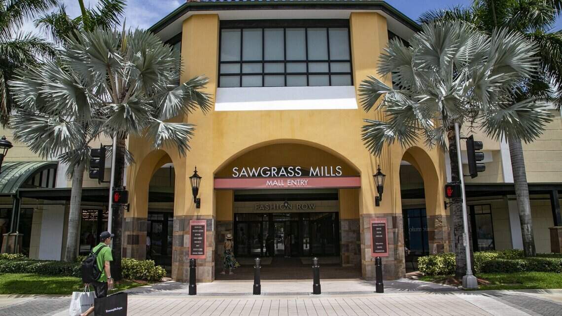 Rodents and unsafe food get three Sawgrass Mills mall restaurants closed by inspection