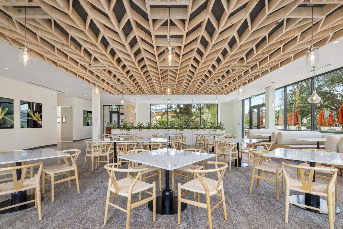 Tucked inside the lush botanical grounds, The Green Orchid serves vibrant, garden-inspired dishes — many made with ingredients grown right on-site.