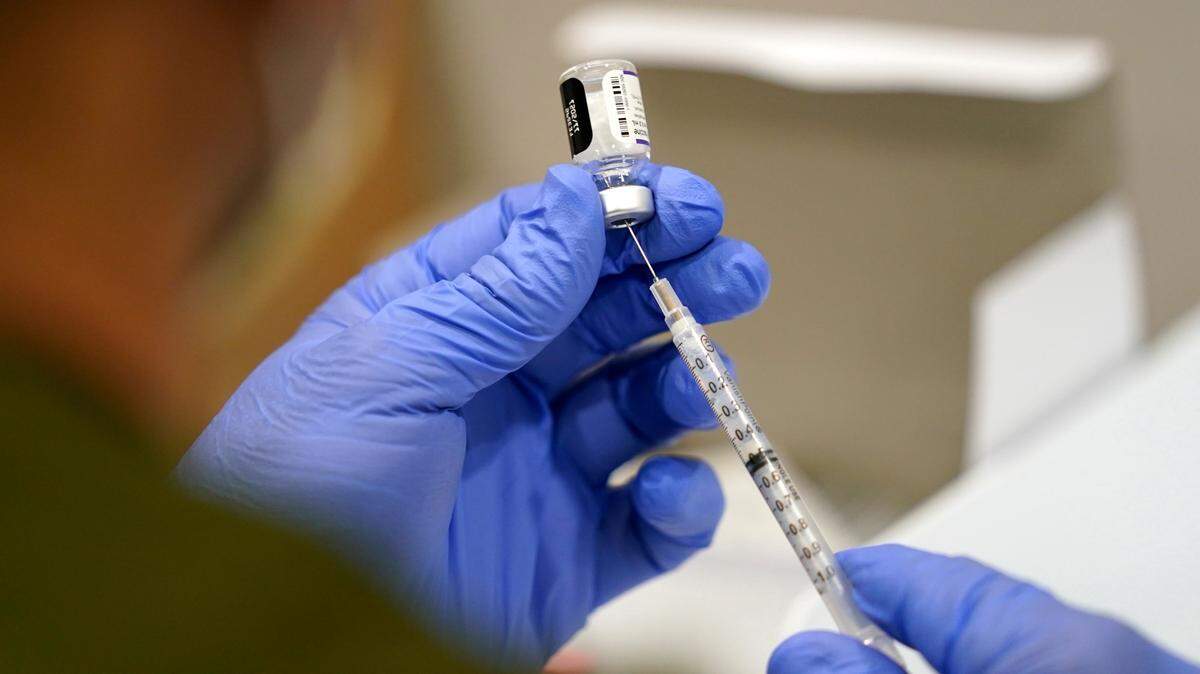 Coronavirus omicron BA.5 subvariant dominates U.S. cases. What to know about who needs the updated COVID-19 boosters, pandemic relief fraud, cases and more.