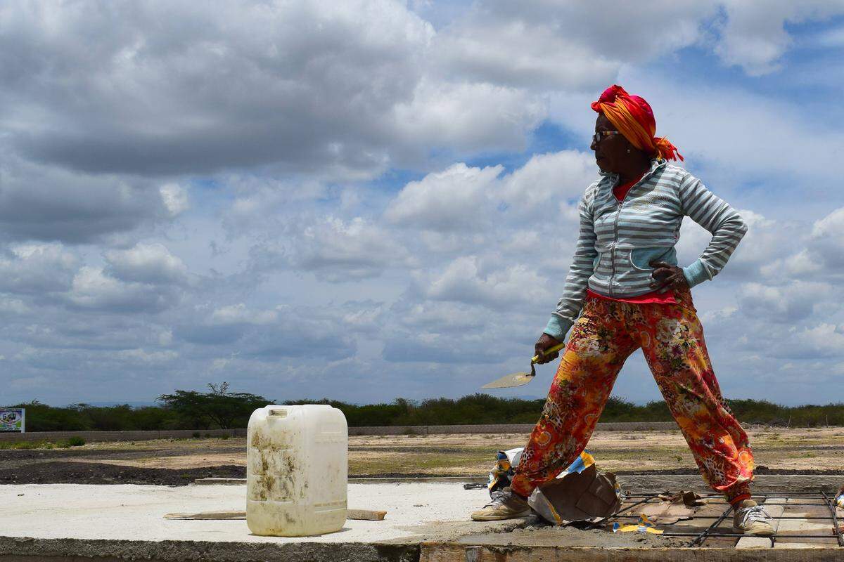 Sonia Bermúdez, 64, runs a cemetery in northern Colombia called “People Like Us.” Amid Venezuela’s migratory crisis, Bermúdez has been providing funerals and crypts, free of charge, for destitute Venezuelans who die in Colombia and might otherwise end up in paupers’ graves.