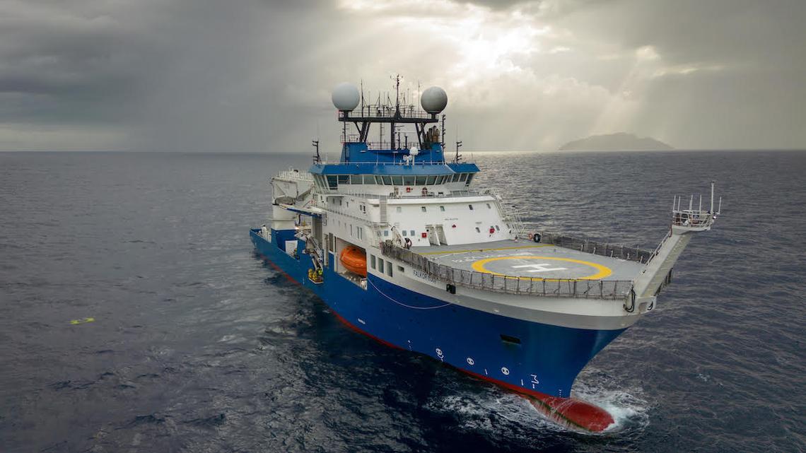 A research vessel, known as R/V Falkor (too), was used to reach the Southern Ocean off the coast of Antarctica.