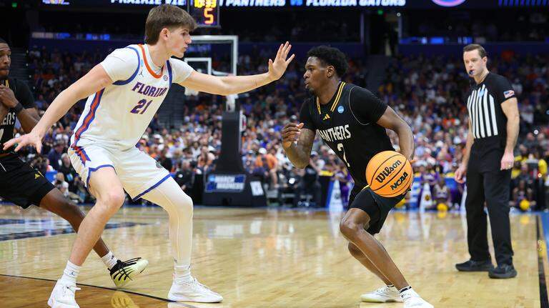 Florida Gators level Prairie View A&M in first round of the NCAA Tournament