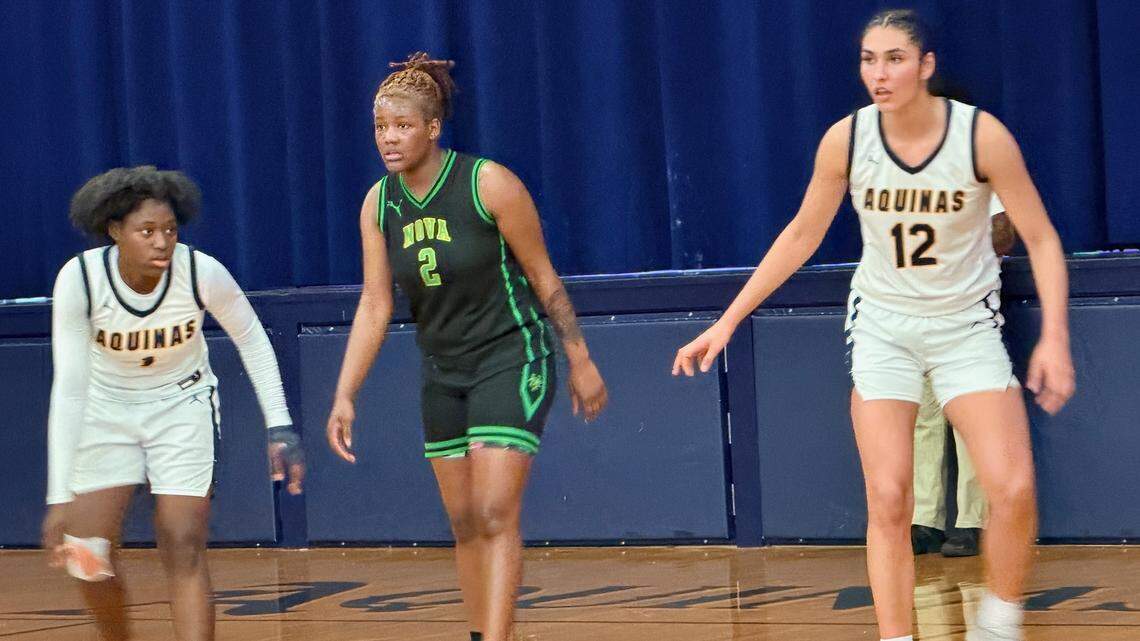 St. Thomas Aquinas girls’ basketball tops Nova to return to state final four