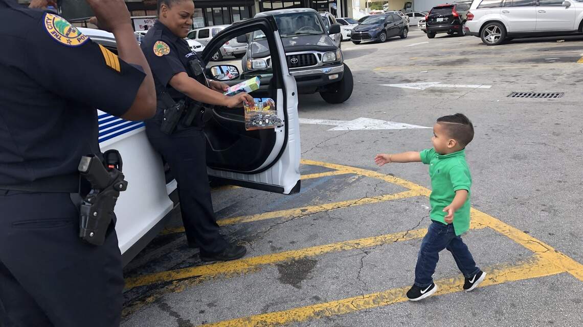 The cops stopped these kids at a Miami shopping center. There was a heartwarming end