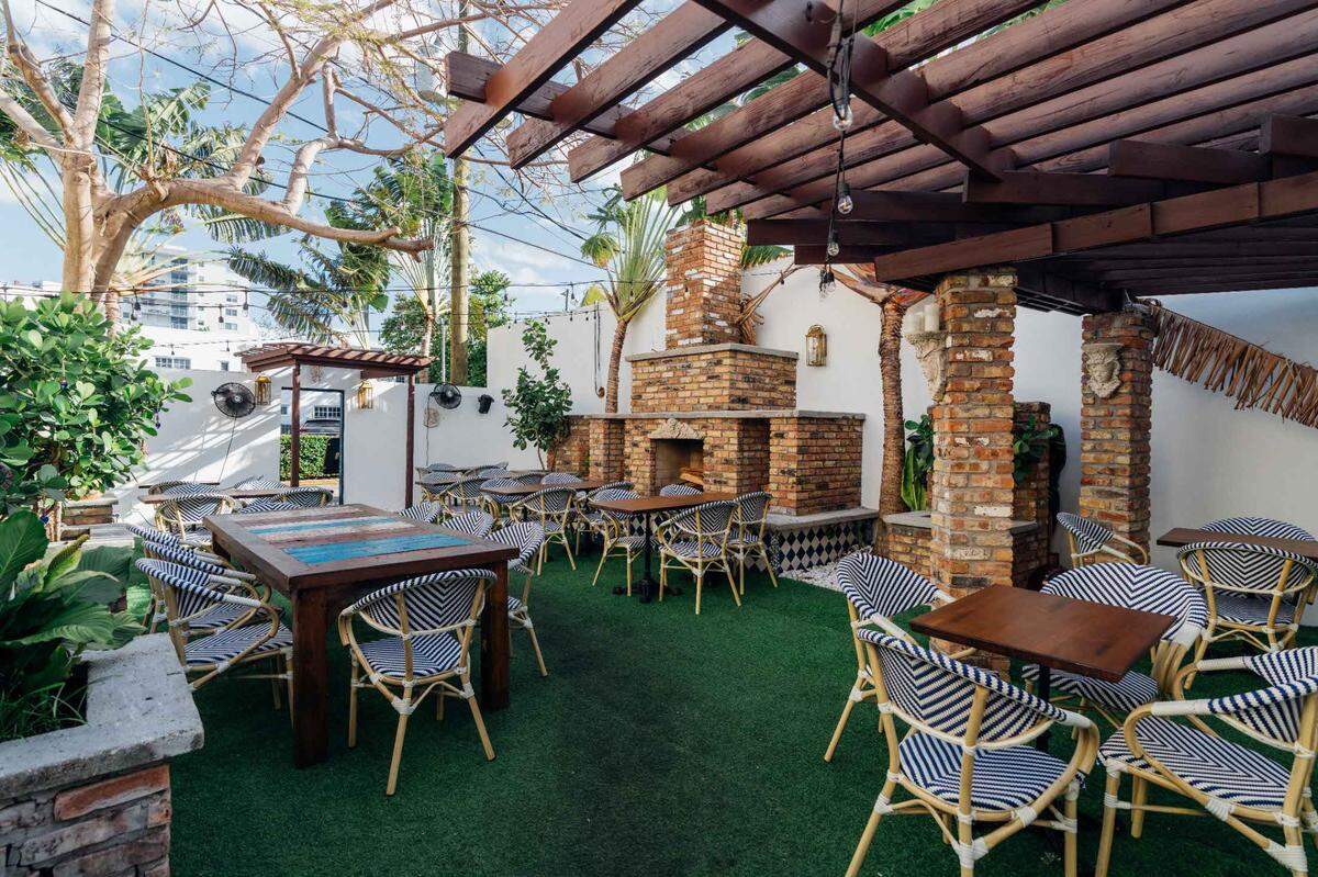 The patio at Sumak Turkish restaurant in Miami Beach.