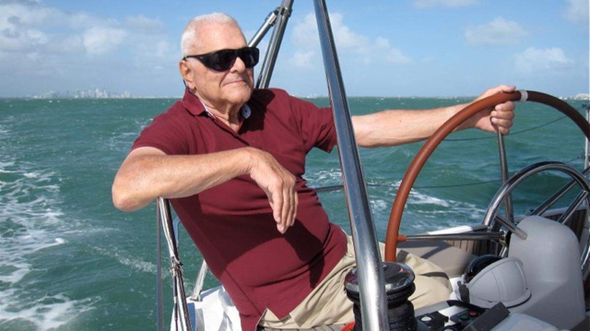Joseph de la Campa spent his early years racing the seas on legendary Cuban yachts and in later life building construction projects that would serve thousands.