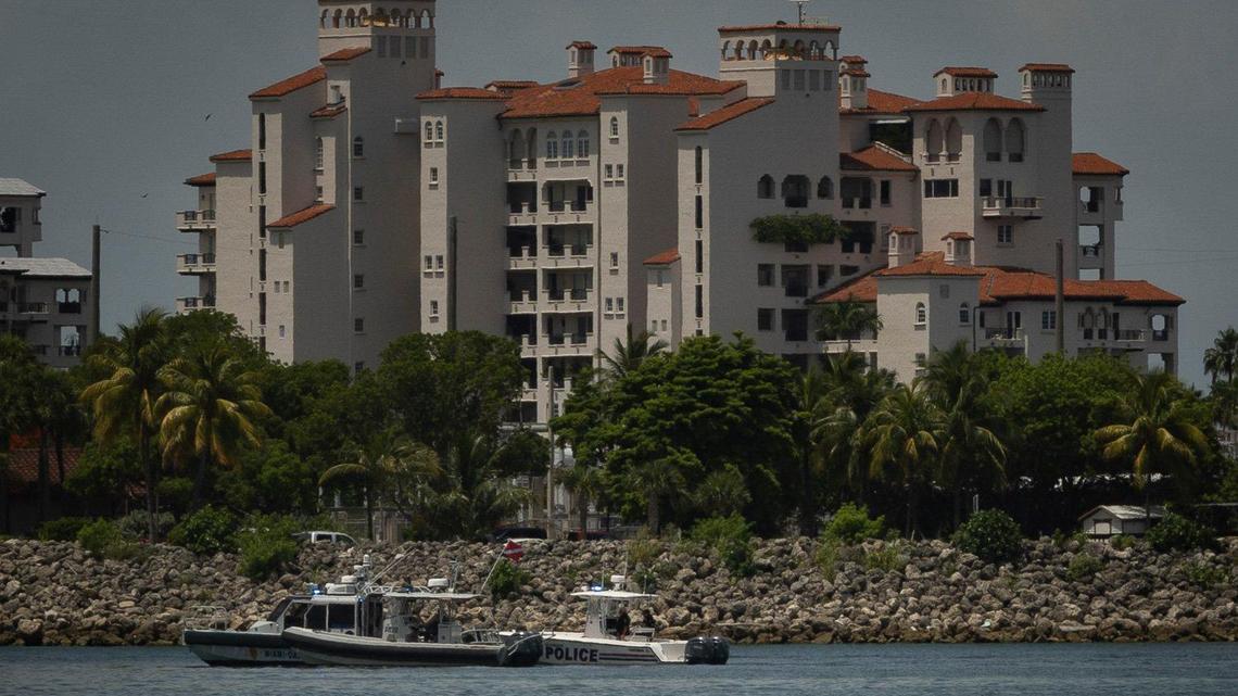 Boat hits Fisher Island Ferry, killing 1. What to know about this exclusive transport