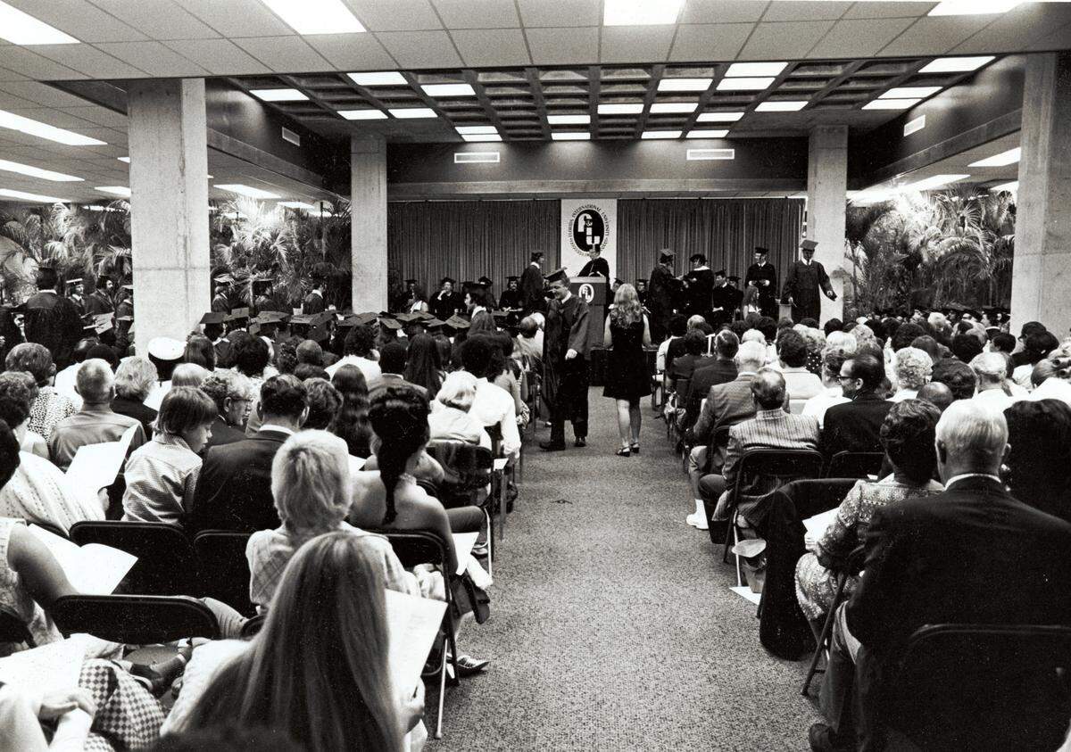 On June 16, 1973, FIU held its first commencement, with 191 students. The ceremony was held in the library of Primera Casa, the first building on the campus and the only space at that time large enough to accommodate the graduates and their family and friends.