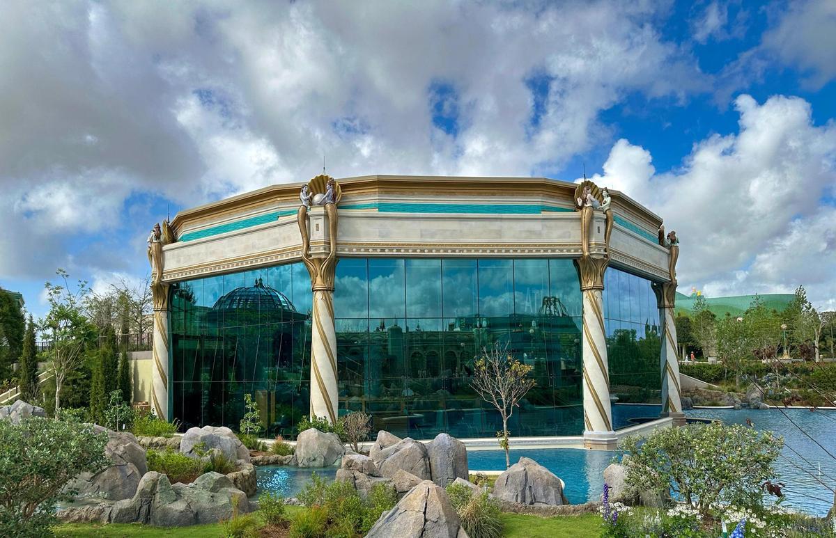 Atlantic is a waterside, seafood-centric restaurant with a mostly glass exterior meant to resemble a giant aquarium.