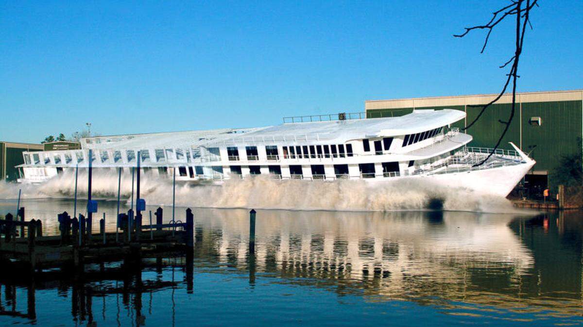 An American Cruise Lines ship.