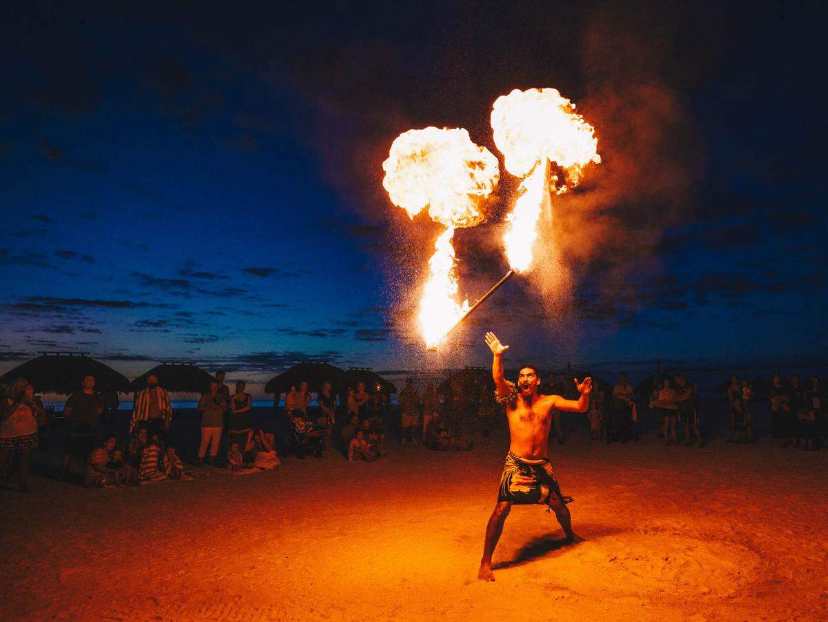 Don’t miss the excitement of the fire dancers performing at Kane’s Restaurant.