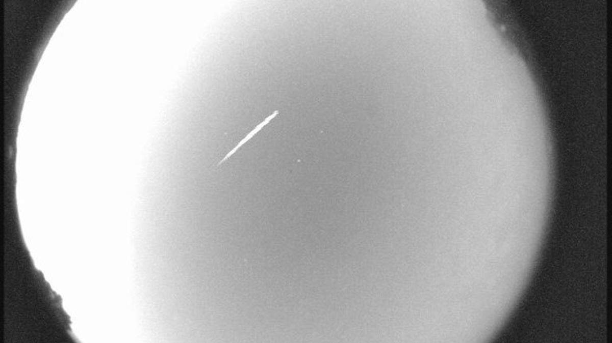An Eta Aquarid meteor streaks over northern Georgia on 29 April 2012.