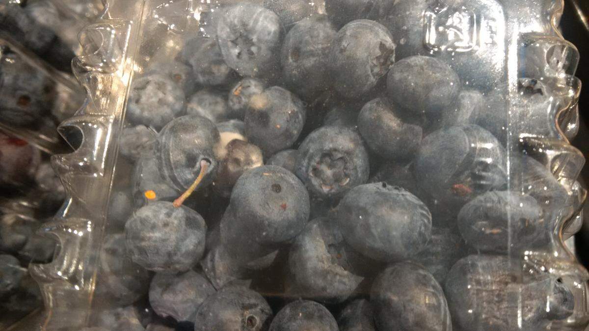 Moldy blueberries are the kind of thing that’ll get a store on the Gross Grocers list, if the Department of Agriculture inspector sees it.