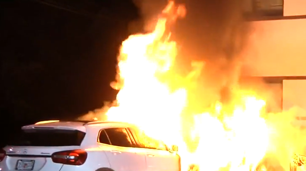 A Little Haiti fire destroyed four vehicles and damaged a fifth early Wednesday morning.