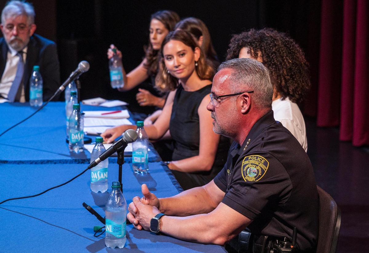FIU’s chief of police, Alexander Casas (far right) answered questions during a panel at FIU to discuss the police agreeing to help Immigration and Customs Enforcement. From left- Juan Carlos Gómez (FIU); Renata Renata Bozzetto (FLIC); Alana Greer, Community Justice Project; Moderator Miami Herald education reporter Clara-Sophia Daly; and FIU student Ariel Gómez.