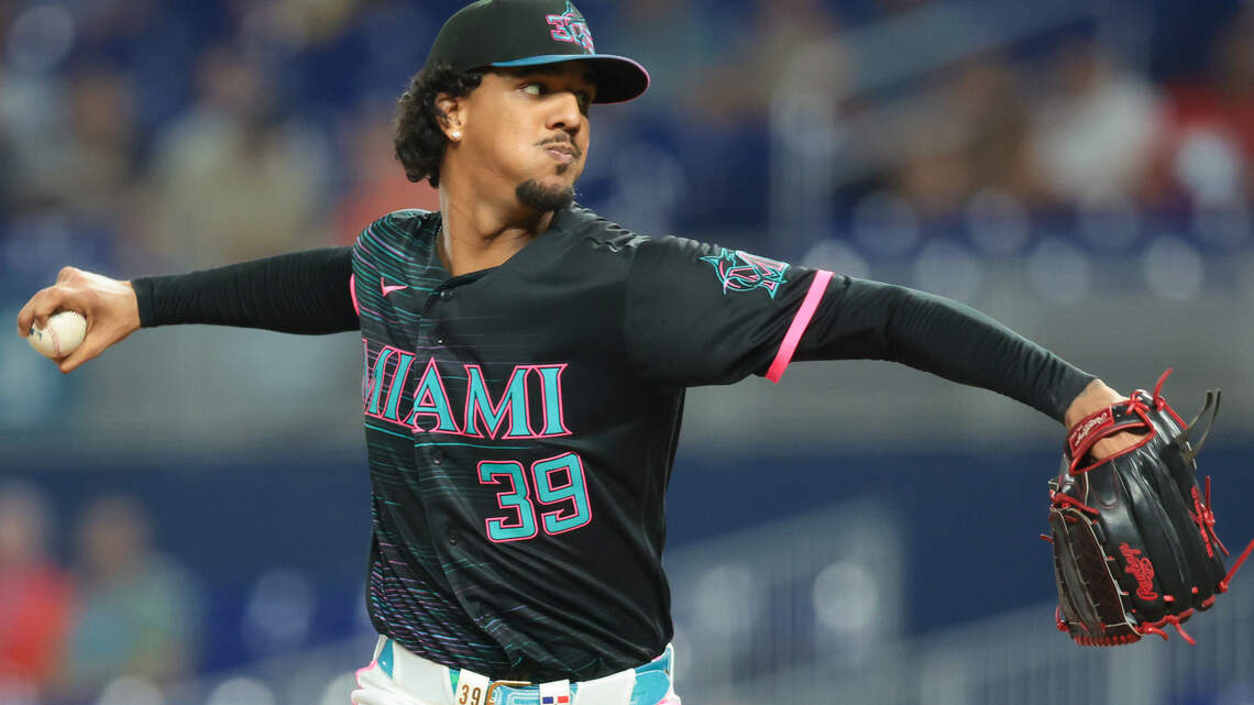 Marlins’ Perez tosses first career complete game, blanks Braves