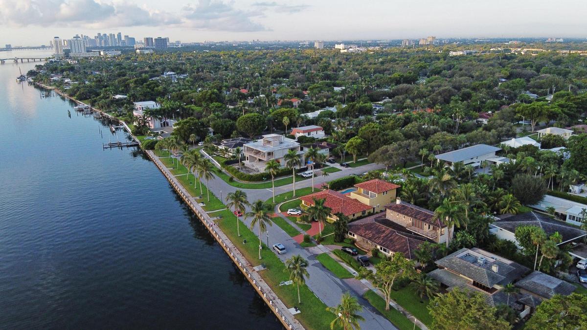 Aerial view of the Miami Shores Bayfront Park neighborhood looking south toward downtown Miami, September 30, 2020