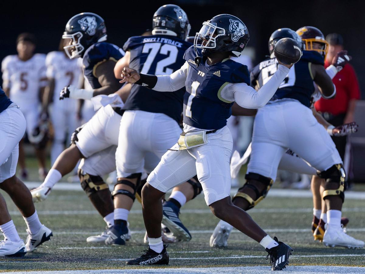 FIU Panthers quarterback Keyone Jenkins (1) throws the ball in the first quarter of his NCAA DI football game against the Central Michigan Chippewas at Pitbull Stadium on Saturday, Sept. 7, 2024, in Miami, Fla.