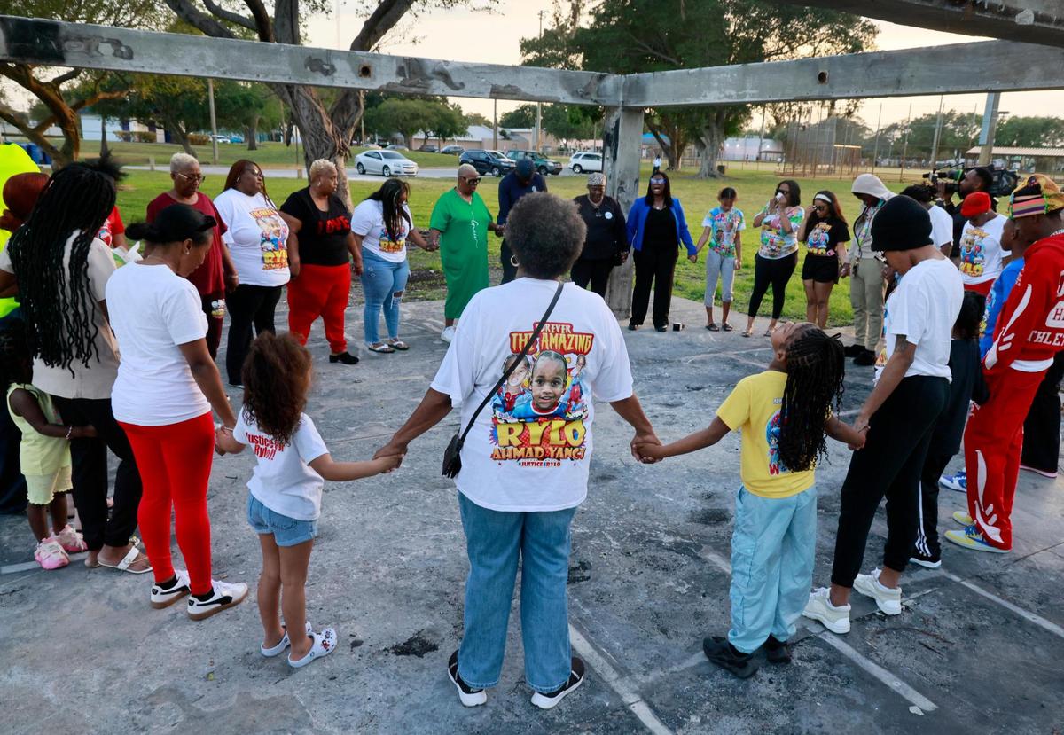 The family of Rylo Yancy gathers for a prayer circle on Thursday March 13, 2025. at Osswald Parkin Fort Lauderdale. The family read a statement related to the investigation and the recent death of 3-year-old Rylo Yancy. On July 21, Rylo was playing on the playground at Riverland Park during a child’s birthday party when gunshots erupted from at least one car driving by, sending adults and toddlers running. Rylo was taken to a hospital, where he died. He had turned 3 in May. (Mike Stocker/South Florida Sun Sentinel)