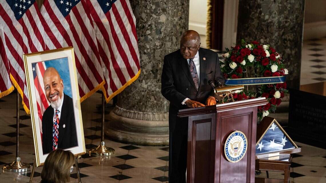 The forgotten primary: 11 Democrats vie for Florida’s bluest seat without outside help