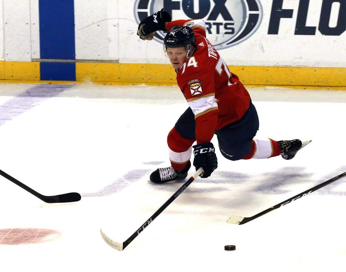 Florida Panthers Owen Tippett (74) chases the puck in a game against the Pittsburgh Penguins on Oct. 20, 2017.
