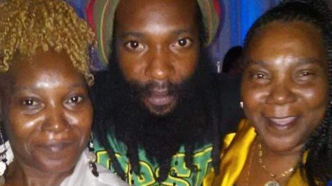 NAACP: Charge Miami cop cleared by state in shooting death of man during traffic stop