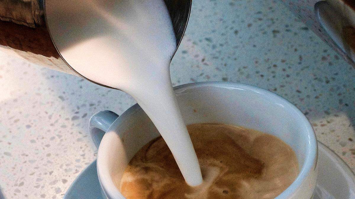 In this Sept. 22, 2017, file photo, a barista pours steamed milk in a coffee at a Starbucks outlet. The chain plans to discontinue a long-running blend in the first part of June.