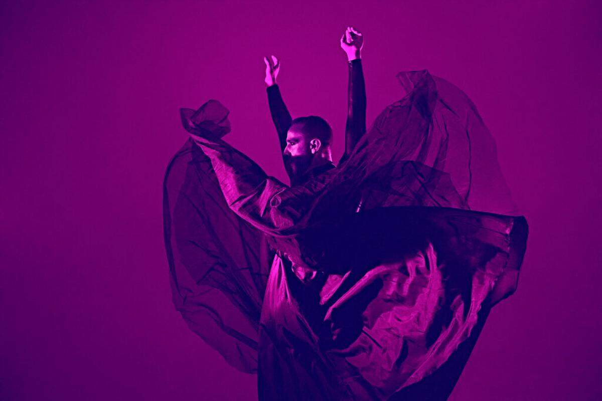 In “Muerta de Amor,” which opens the Miami Flamenco Festival 2025, on March 5, Manuel Liñán breaks with the stereotypes of flamenco to reveal his authentic “self.”