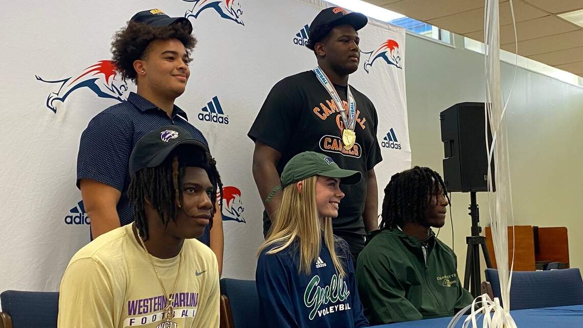‘Speedy’ Chaminade receiver earns opportunity as five Lions athletes sign with colleges