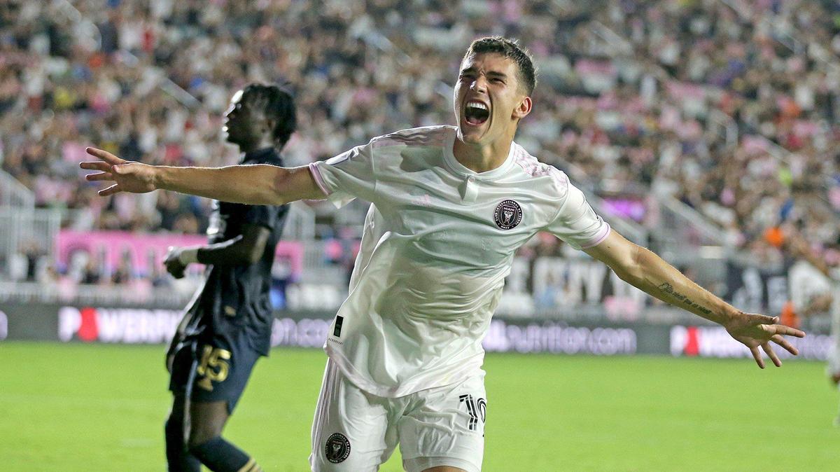 Inter Miami CF Robbie Robinson celebrates after his second-half score gave his team a 1-0 lead.