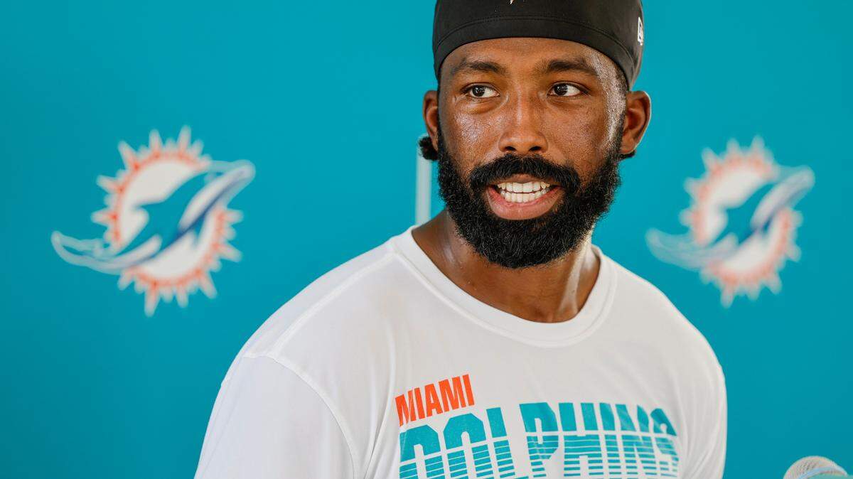 Miami Dolphins cornerback Kendall Fuller (29) speaks to reporters after a joint practice at Baptist Health Training Complex in Miami Gardens,FL on Wednesday, August 7, 2024.