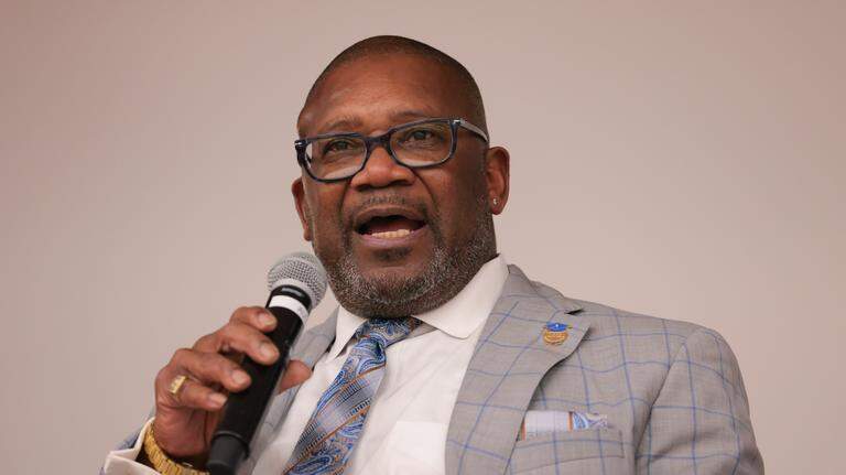 Miami-Dade teachers union is in a fight for its life – via the mailbox
