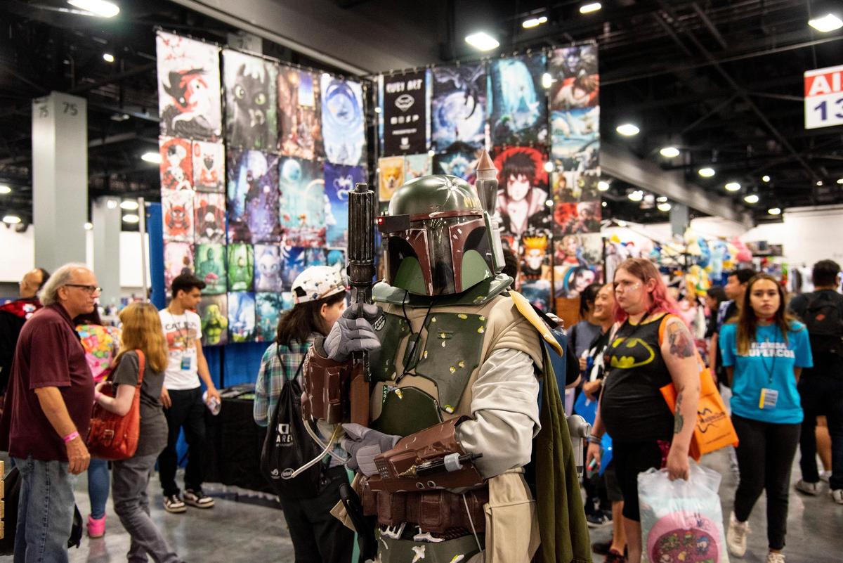John Lugo dressed as Boba Fett for the 2019 Florida Supercon.