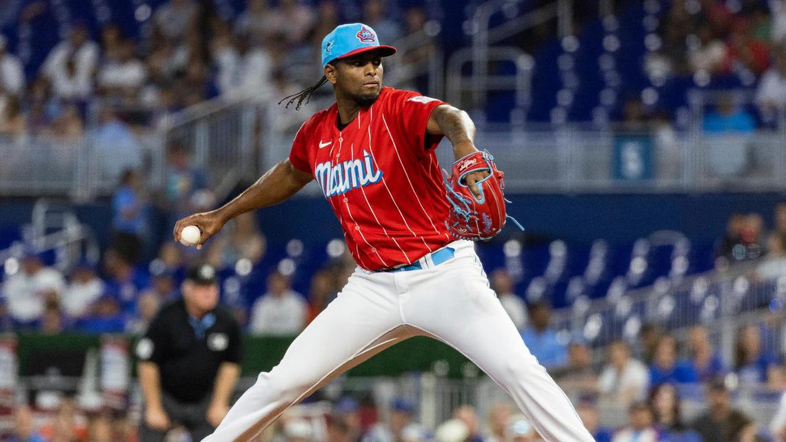 Miami Marlins starting pitcher Edward Cabrera (27) pitches against the Chicago Cubs in the first inning of an MLB game at loanDepot park on Saturday, April 29, 2023, in Miami, Fla.