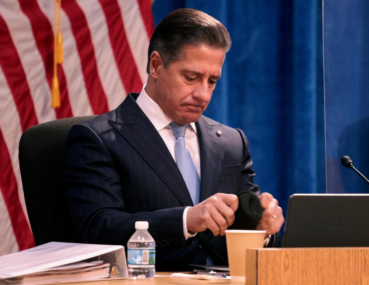 Superintendent Alberto Carvalho  listens as the Miami-Dade School Board holds a special meeting regarding his departure and terms of his replacement on Wednesday, Jan.  5, 2022. 
