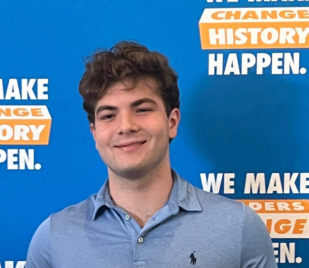 Harry Florin received an award from Breakthrough Miami, where he was named volunteer of the year.