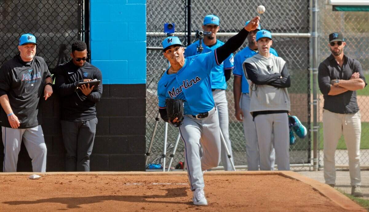 Miami Marlins Jesus Luzardo (44) pitches during Miami Marlins pitchers and catchers spring training workout at Roger Dean Chevrolet Stadium in Jupiter, Florida on Thursday, February 15, 2024.