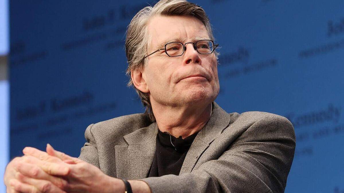 Horror-book author Stephen King walked back tweets suggesting that quality and diversity were mutually exclusive.