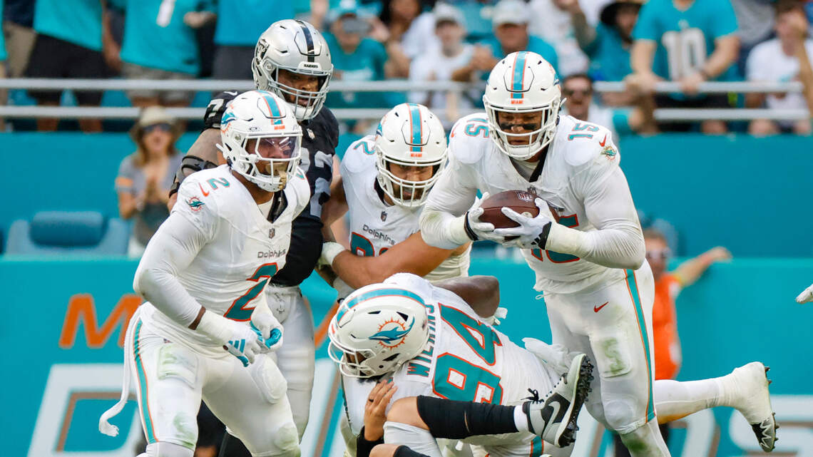 Injuries, free agents make pass rush an offseason priority for Dolphins
