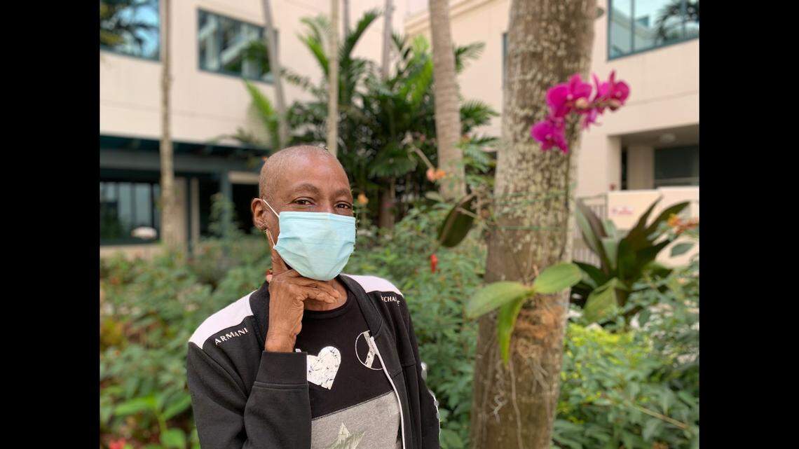 Nanita Edwards of Fort Lauderdale was diagnosed with Stage IV ovarian cancer. Today, she’s cancer free due to treatments by her doctor at Broward Health.