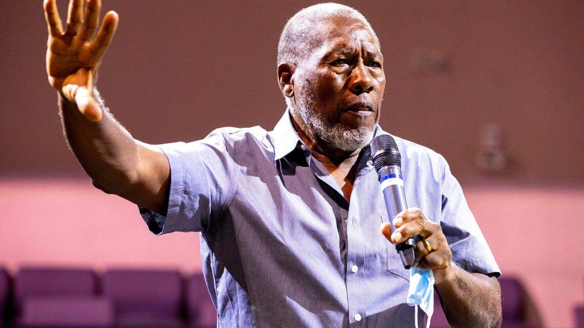 Dr. Marvin Dunn started the “Teach the Truth” tours, which takes high school students, their parents, and teachers to the sites of some of the worst racial violence in Florida history. The first tour took place on Jan. 8.