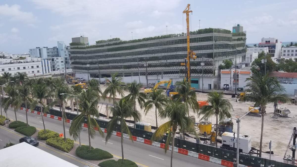 A seven-story, 300-room hotel spanning a city block between Sixth and Seventh Streets along Washington Avenue, is currently under construction and due for completion in late 2020.