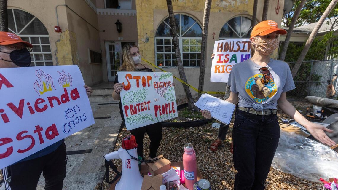 Miami tenants told to evacuate building, but inspections showed no immediate threat