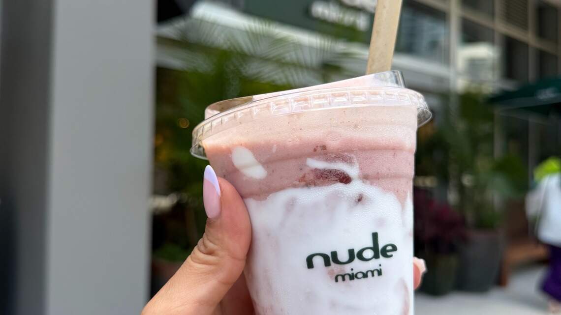 A $20 smoothie and $67 steak? Prices at Miami store hit the wallet — and a nerve