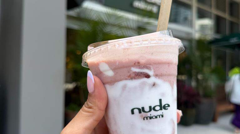A $20 smoothie and $67 steak? Prices at Miami store hit the wallet — and a nerve