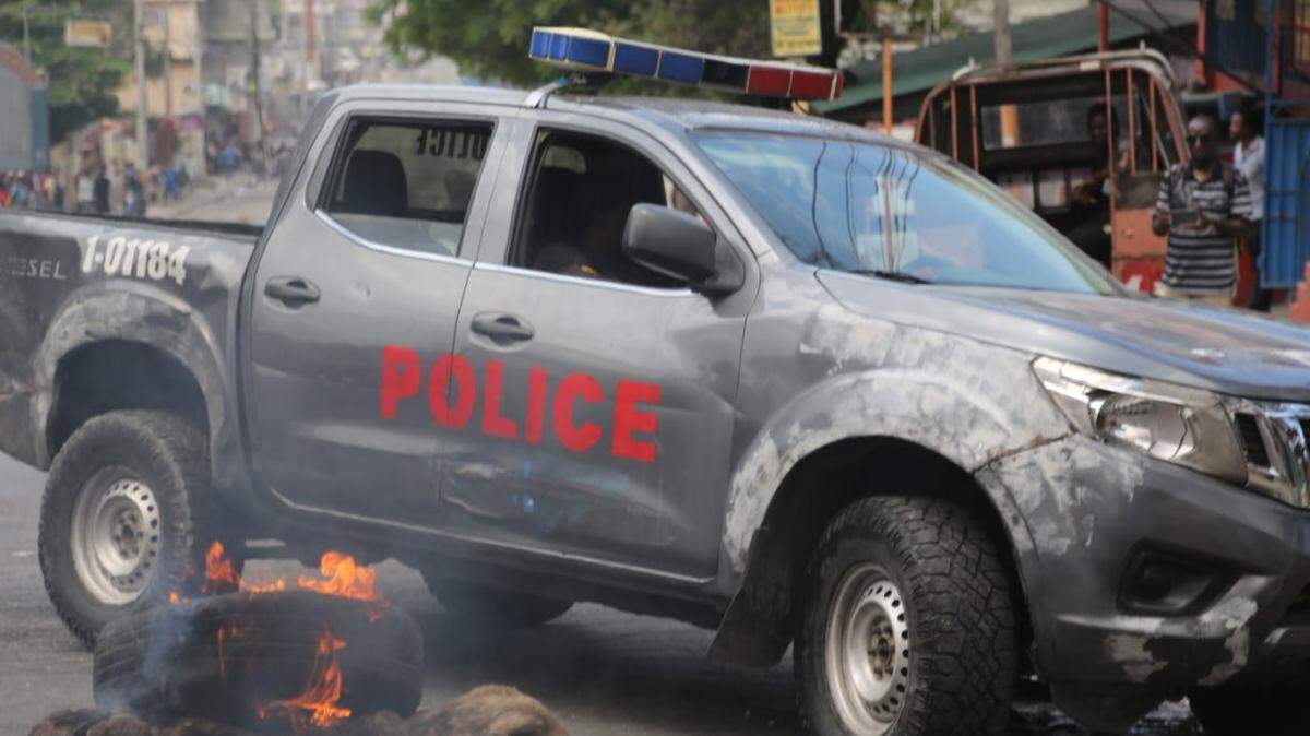 Armed gangs continued to sow chaos in Haiti’s capital on Wednesday, March 26, 2025. More than 60,000 Haitians have been displaced in the past month.