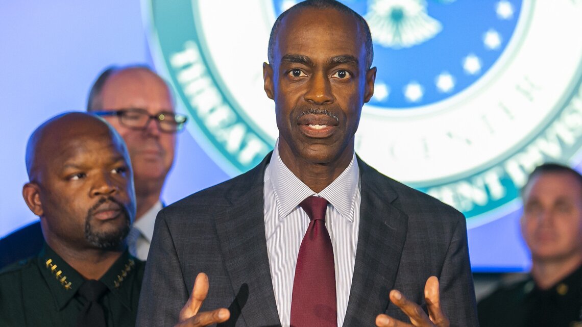 State drops perjury charge against former Broward schools superintendent Robert Runcie