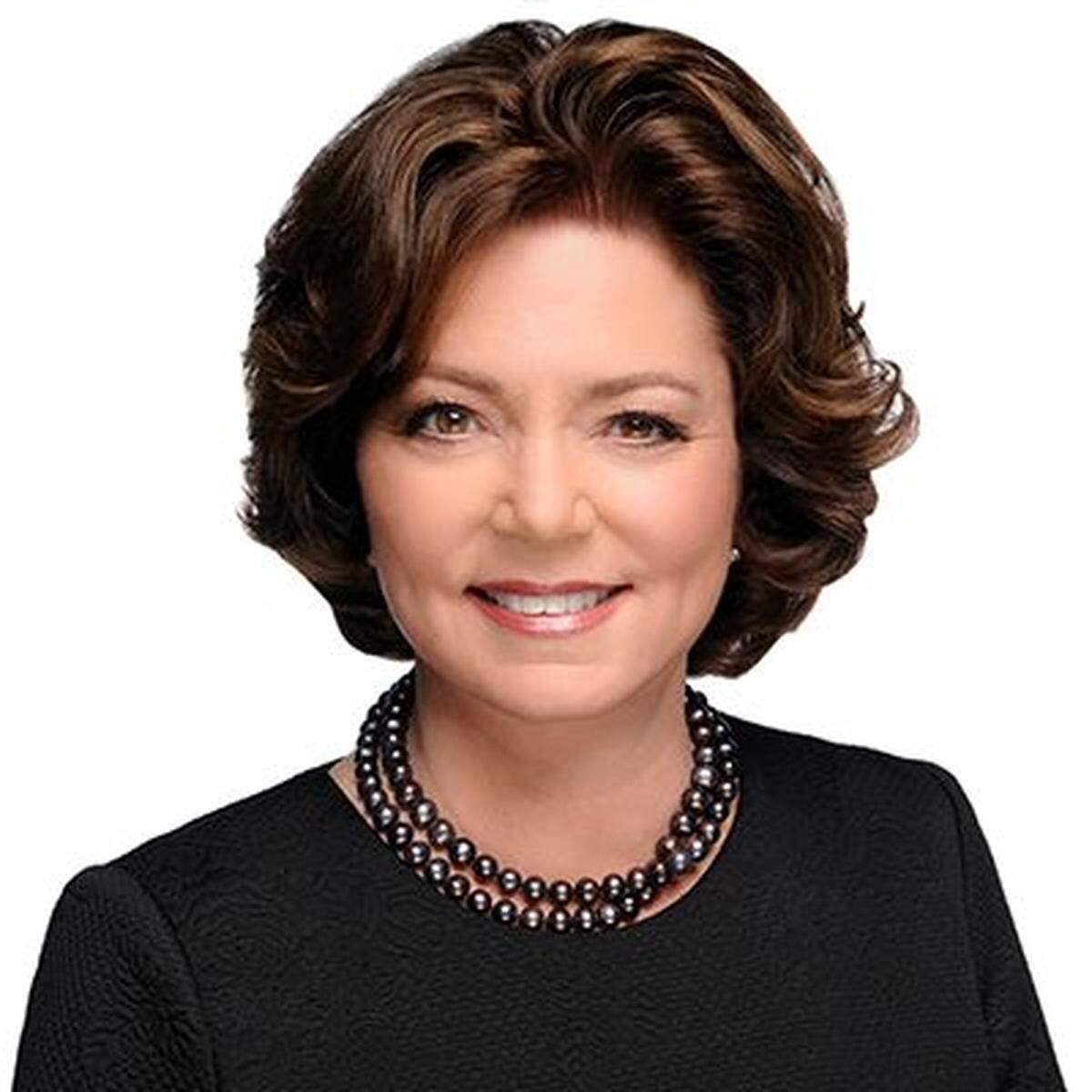 Cindy Lerner, a former state legislator and Pinecrest mayor, is running to capture the District 7 seat on the Miami-Dade County Commission.