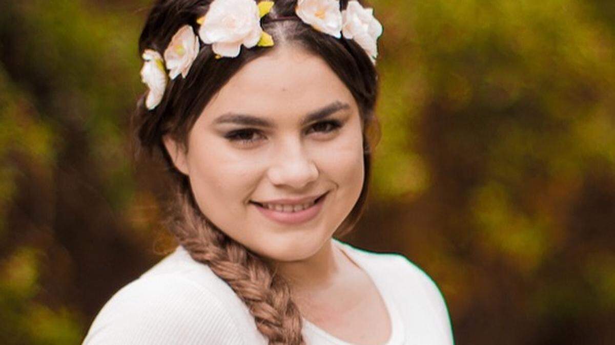 Six Miami police officers, reassigned as investigators looked into their part in a deadly car crash last year that killed Ciarah Ramirez, 23, were cleared and are back at work.